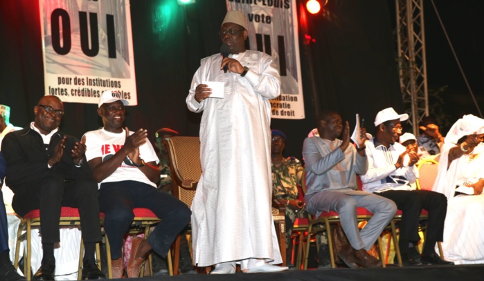 Les images du meeting de Macky Sall à Saint-Louis Les images du meeting de Macky Sall à Saint-Louis
