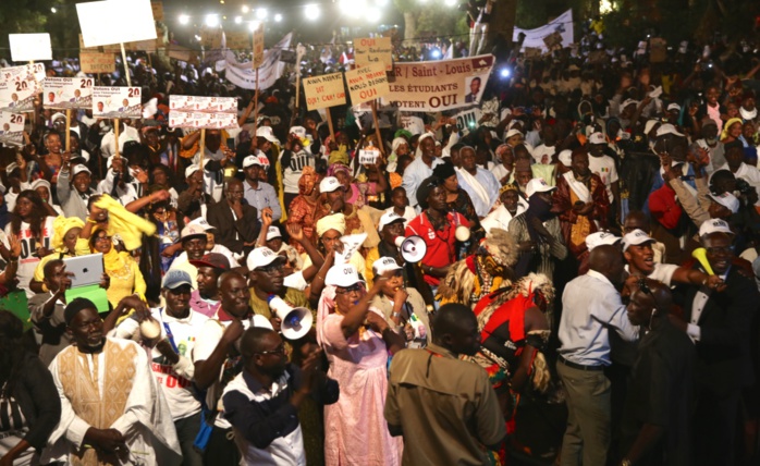 Les images du meeting de Macky Sall à Saint-Louis Les images du meeting de Macky Sall à Saint-Louis