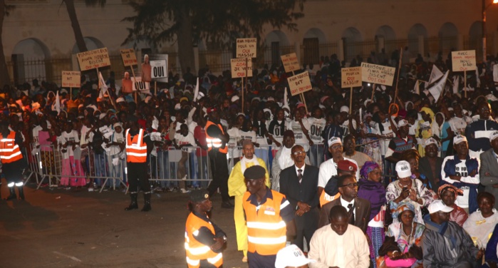 Les images du meeting de Macky Sall à Saint-Louis Les images du meeting de Macky Sall à Saint-Louis