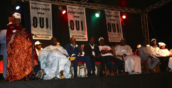 Les images du meeting de Macky Sall à Saint-Louis Les images du meeting de Macky Sall à Saint-Louis