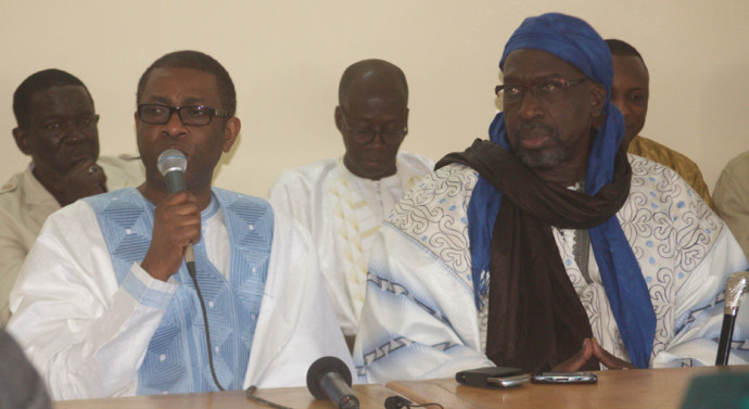 Réplique aux libéraux : Youssou Ndour prend fait et cause pour sa femme et en remet une couche contre Karim Wade