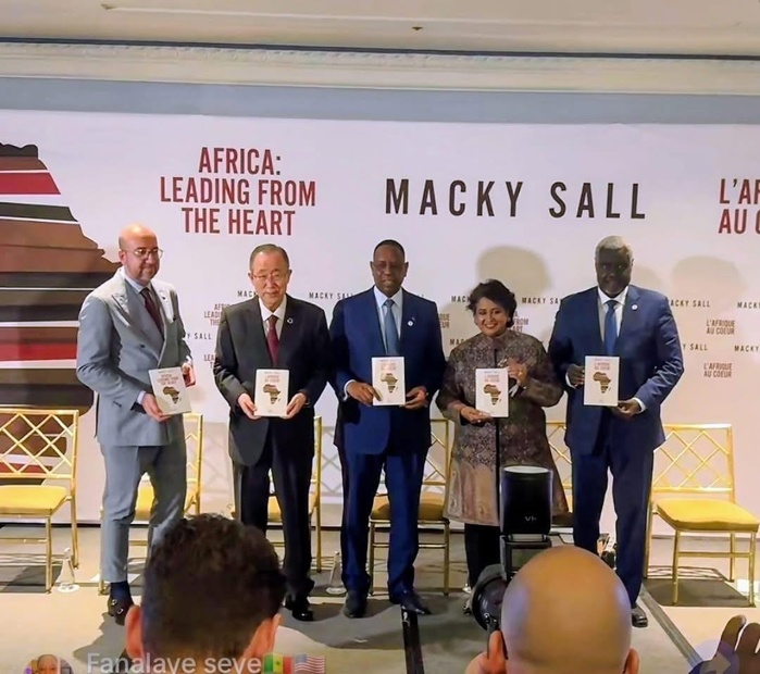 L'ancien président Macky Sall publie son ouvrage : L'Afrique au cœur L'ancien président Macky Sall publie son ouvrage : L'Afrique au cœur
