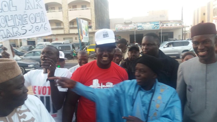 RÉFÉRENDUM : Pape Maël Diop, DG des Ads décroche le OUI du lutteur Balla Gaye II (IMAGES) RÉFÉRENDUM : Pape Maël Diop, DG des Ads décroche le OUI du lutteur Balla Gaye II (IMAGES)