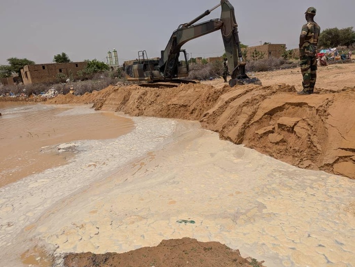 Forces Armées: Le génie militaire à la rescousse des populations du fleuve Sénégal en proie aux inondations Forces Armées: Le génie militaire à la rescousse des populations du fleuve Sénégal en proie aux inondations