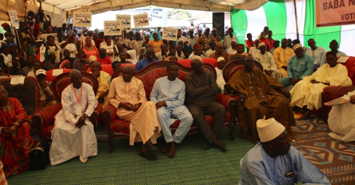Visites de Macky Sall à Kanène, Léona Niassène et Touba N'dorong (Images) Visites de Macky Sall à Kanène, Léona Niassène et Touba N'dorong (Images)