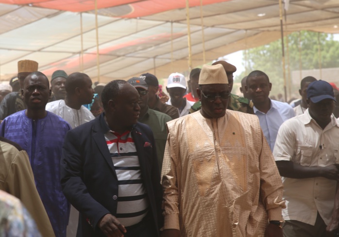 Visites de Macky Sall à Kanène, Léona Niassène et Touba N'dorong (Images) Visites de Macky Sall à Kanène, Léona Niassène et Touba N'dorong (Images)