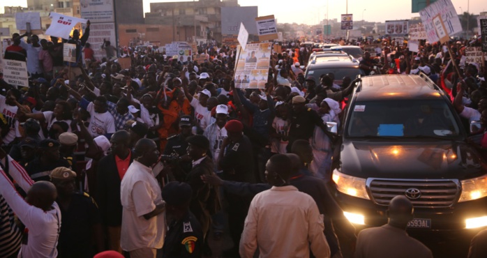 Images de l'accueil de Macky Sall à Guédiawaye Images de l'accueil de Macky Sall à Guédiawaye