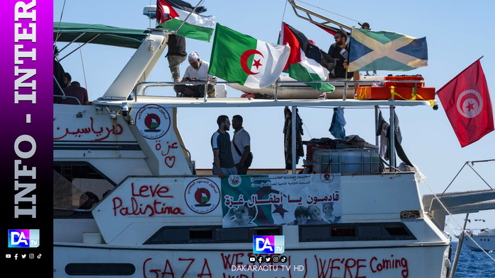 La flottille pour Gaza poursuit sa route malgré des "intimidations" et des appels à s'arrêter La flottille pour Gaza poursuit sa route malgré des "intimidations" et des appels à s'arrêter