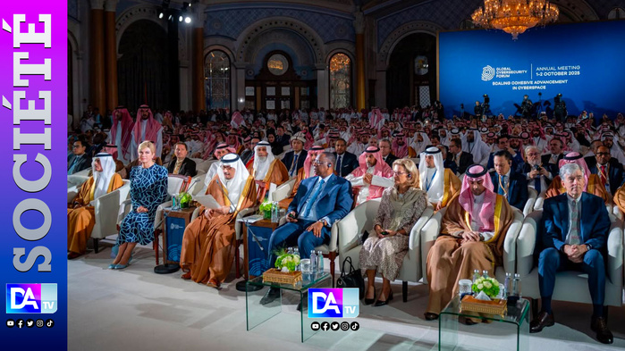 Riyad – Global Cybersecurity Forum : « Si nous développons la coopération, nous pouvons arriver à des résultats tangibles » (Macky Sall) Riyad – Global Cybersecurity Forum : « Si nous développons la coopération, nous pouvons arriver à des résultats tangibles » (Macky Sall)