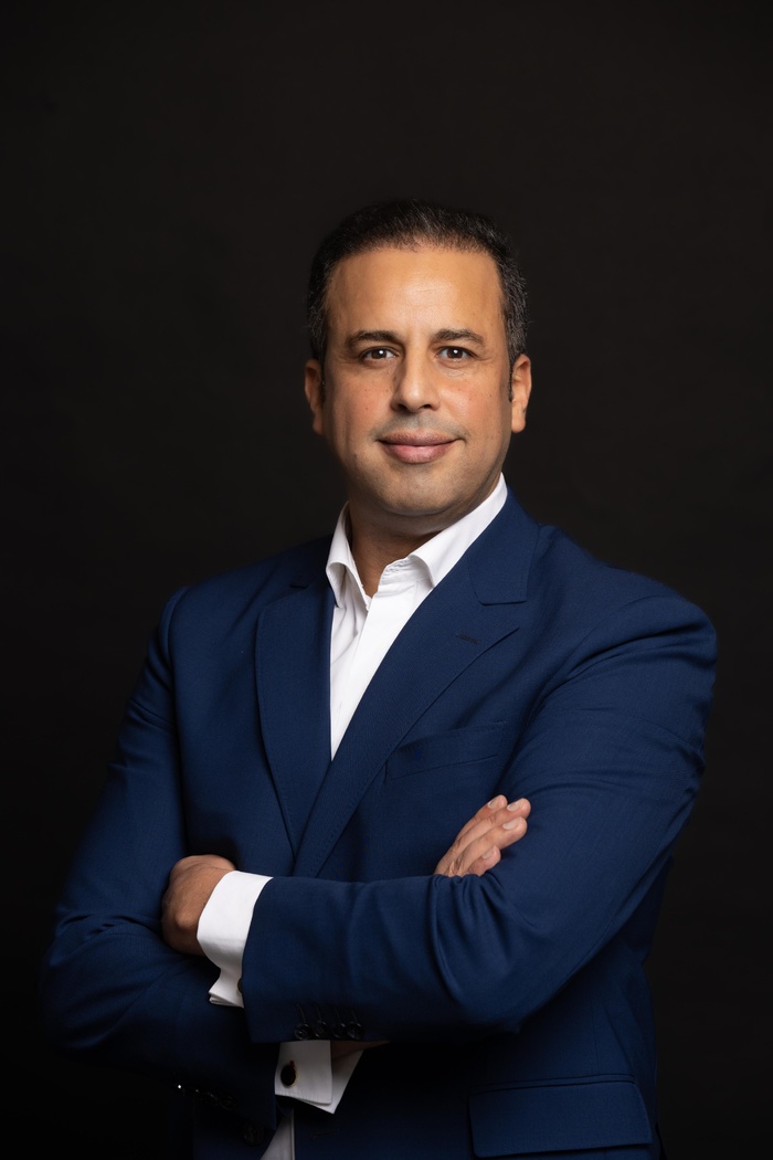 Kamal Benali : L’expert des Échanges entre l’Europe, l’Afrique et le Moyen-Orient. Kamal Benali : L’expert des Échanges entre l’Europe, l’Afrique et le Moyen-Orient.