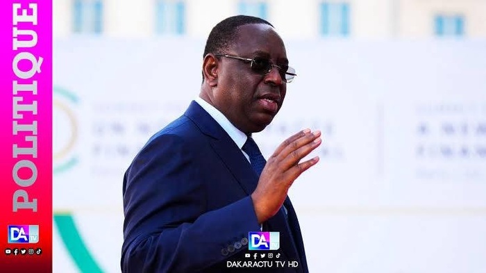 Le PR Macky Sall contre-attaque : l’avocat français Pierre-Olivier Sur débarque à Dakar pour relancer la bataille de la “dette cachée” Le PR Macky Sall contre-attaque : l’avocat français Pierre-Olivier Sur débarque à Dakar pour relancer la bataille de la “dette cachée”
