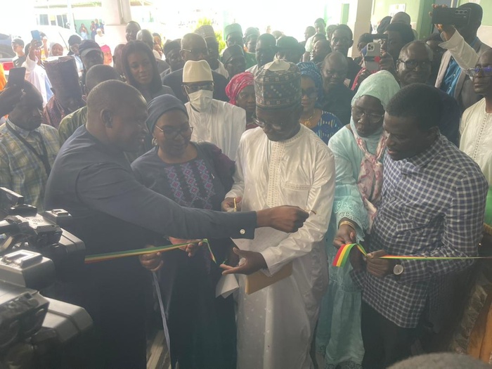 La Fondation LONASE réhabilite et équipe le service ORL du Centre de Santé Philippe Maguilen Senghor La Fondation LONASE réhabilite et équipe le service ORL du Centre de Santé Philippe Maguilen Senghor