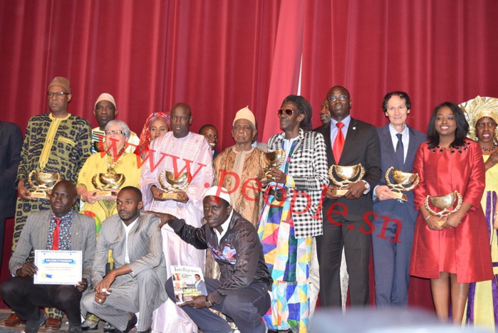 Les images de la 5ème édition des Calebasses de l'Excellence au théâtre national Daniel Sorano Les images de la 5ème édition des Calebasses de l'Excellence au théâtre national Daniel Sorano