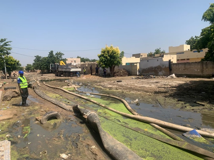 Retour des sinistrés des inondations, libération des artères : les services de l’État s’attaquent aux dernières poches de résistance à Touba Retour des sinistrés des inondations, libération des artères : les services de l’État s’attaquent aux dernières poches de résistance à Touba