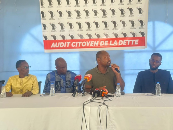 Dette Cachée : Les centrales syndicales et les organisations citoyennes exigent un audit citoyen de la dette Dette Cachée : Les centrales syndicales et les organisations citoyennes exigent un audit citoyen de la dette