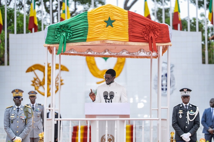 Journée des Forces Armées 2025 : Le Président Diomaye Faye salue la contribution de l’Armée à la construction nationale