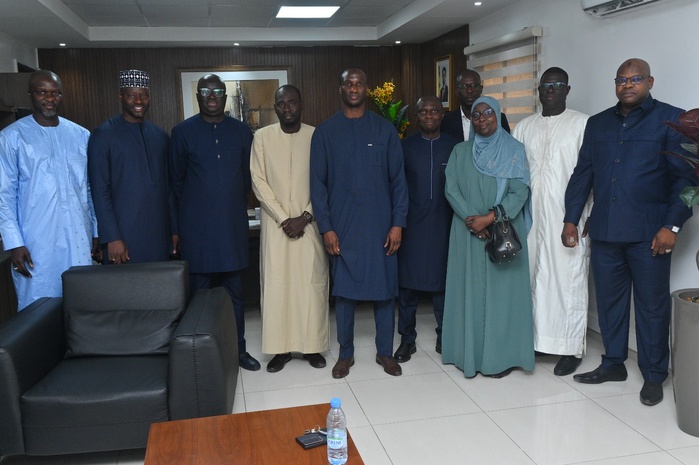 Paiement Mobile des Impôts et Taxes : Une Révolution pour les Usagers Sénégalais Paiement Mobile des Impôts et Taxes : Une Révolution pour les Usagers Sénégalais