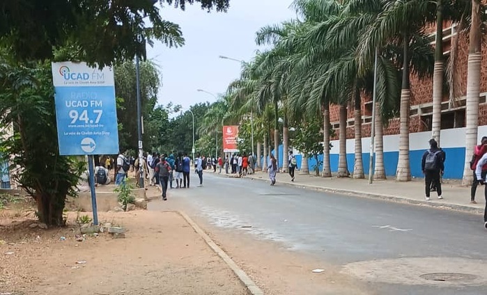 Tensions à l’UCAD : les forces de défense et de sécurité occupent les principales entrées du campus