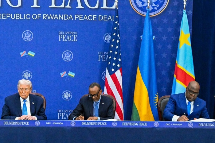 RDC et Rwanda: Trump vante un accord de paix "miracle" alors que les combats continuent