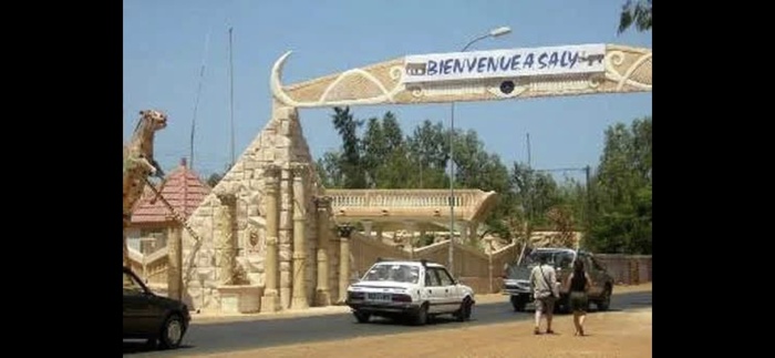 Cambriolages spectaculaires avec armes à feu à Saly et Malicounda : un gang hyper-organisé sème la terreur Cambriolages spectaculaires avec armes à feu à Saly et Malicounda : un gang hyper-organisé sème la terreur