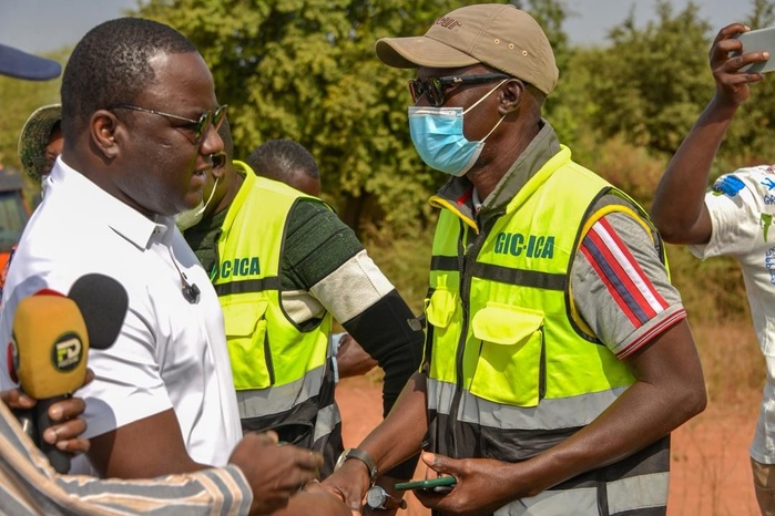 Retard du chantier Mbirkilane-Mabo : Déthié Fall relève le chef de chantier de l’Ageroute et exige l'application immédiate des pénalités Retard du chantier Mbirkilane-Mabo : Déthié Fall relève le chef de chantier de l’Ageroute et exige l'application immédiate des pénalités