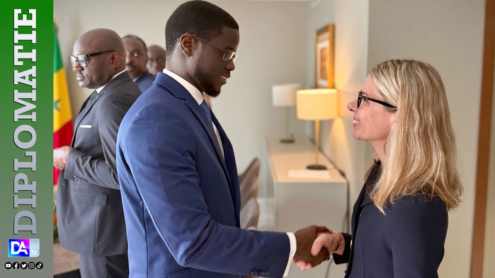 Le Président Bassirou Diomaye Faye rencontre Anna Bjerde à Abidjan pour renforcer la coopération avec la Banque mondiale