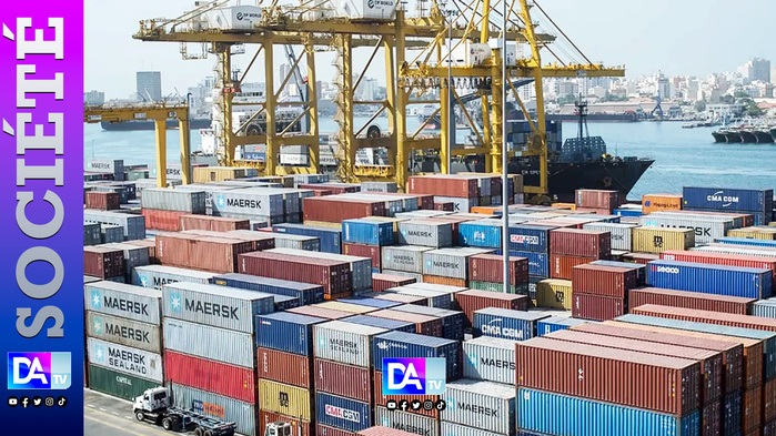 Conteneurs bloqués, marchandises détruites : 200 millions F CFA évités aux enchères, un bras de fer judiciaire qui s’enlise… Maersk Line face aux lourdes accusations d'un homme d’affaires Conteneurs bloqués, marchandises détruites : 200 millions F CFA évités aux enchères, un bras de fer judiciaire qui s’enlise… Maersk Line face aux lourdes accusations d'un homme d’affaires