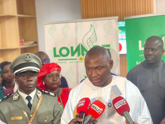 La LONASE à la Fidak : "Un acteur clé de l'économie Sénégalaise..."(DG Toussaint Manga) La LONASE à la Fidak : "Un acteur clé de l'économie Sénégalaise..."(DG Toussaint Manga)