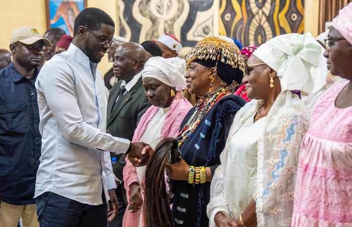Fin de la tournée en Casamance : le président Bassirou Diomaye Faye satisfait de la relance des chantiers et du déploiement du Plan Diomaye Fin de la tournée en Casamance : le président Bassirou Diomaye Faye satisfait de la relance des chantiers et du déploiement du Plan Diomaye