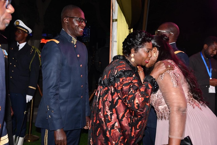 [ Images] Soirée de gala des Forces armées  : Youssou Ndour "met le feu" à la Base navale Amiral Faye Gassama