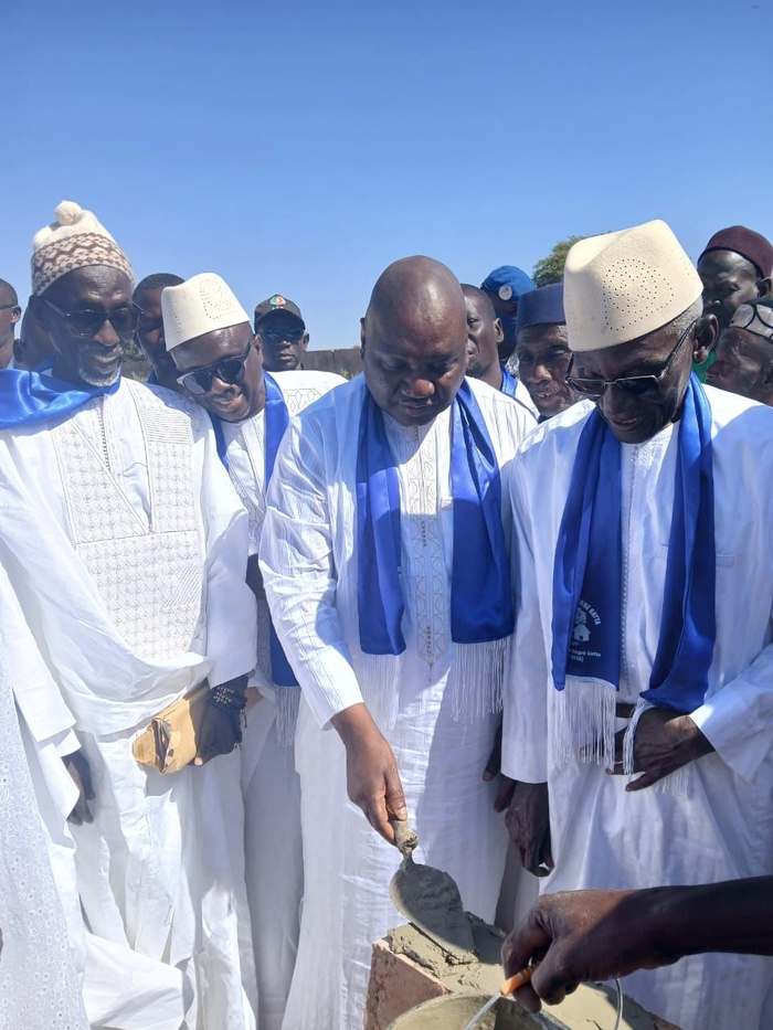 Basketball à la base : Me Babacar Ndiaye pose la premiere pierre d'un terrain moderne à Ségré Basketball à la base : Me Babacar Ndiaye pose la premiere pierre d'un terrain moderne à Ségré