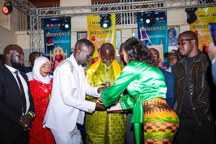 4e édition Raaya Téranga : Ngouda Dieng remporte le prix du meilleur entrepreneur immobilier de Thiès 4e édition Raaya Téranga : Ngouda Dieng remporte le prix du meilleur entrepreneur immobilier de Thiès