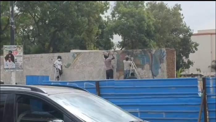 Thiès / Destruction d'une œuvre d'art mosaïque : la toile s'enflamme entre indignation et reconnaissance