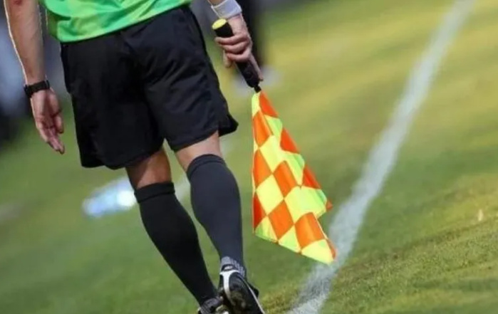 Le choix des arbitres pour les quarts de finale de la CAN : Une décision incompréhensible qui émet des doutes sur l’équilibre et la neutralité de la compétition Le choix des arbitres pour les quarts de finale de la CAN : Une décision incompréhensible qui émet des doutes sur l’équilibre et la neutralité de la compétition