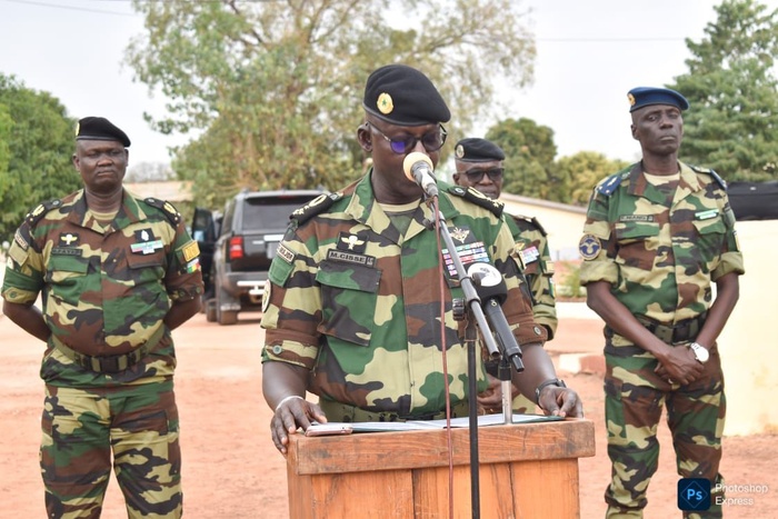 Armée : le CEMGA Mbaye Cissé entame sa tournée d’adieu dans les zones militaires Armée : le CEMGA Mbaye Cissé entame sa tournée d’adieu dans les zones militaires