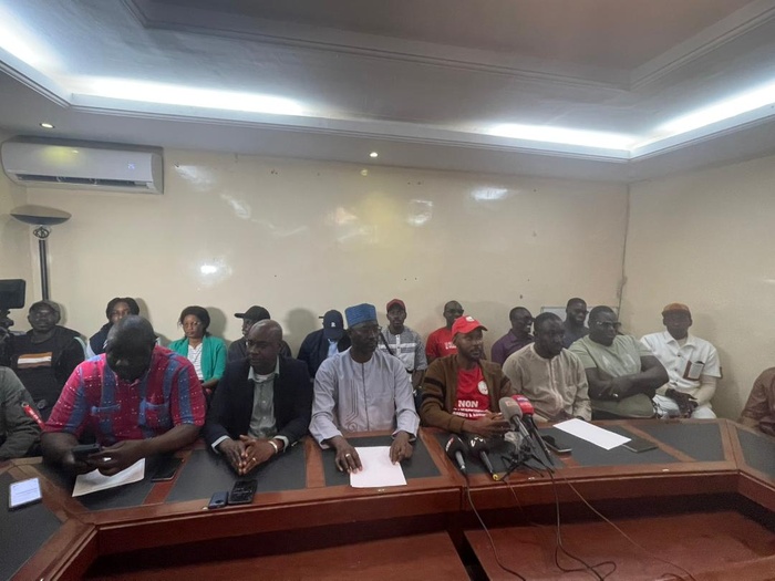 Les agents en cessation d'activité du Ministère de l'Énergie, du Pétrole et des Mines dénoncent l'attitude du gouvernement Les agents en cessation d'activité du Ministère de l'Énergie, du Pétrole et des Mines dénoncent l'attitude du gouvernement