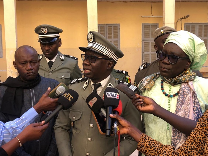 Saint-Louis : La douane incinère des produits illicites et impropres à la consommation estimés à 384 millions de francs Cfa