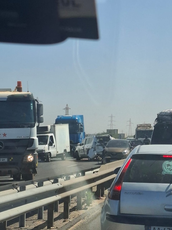 Accident sur l’autoroute à péage : Ralentissement du trafic à hauteur de l’usine Senico Accident sur l’autoroute à péage : Ralentissement du trafic à hauteur de l’usine Senico