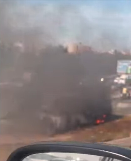 Accident mortel à hauteur de l’école Mariama Niass : En colère,  des conducteurs de Jakarta incendient un bus Tata