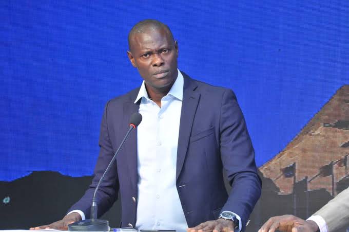 Pape Gorgui Ndong descend en flammes Seydi Gassama : « Vous êtes dans le commerce de l’indignation! »