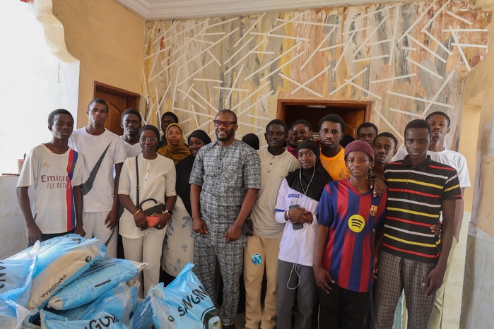 Saint-Louis : Le maire, Mansour Faye au chevet des étudiants ressortissants de Saint-Louis dans les universités du pays Saint-Louis : Le maire, Mansour Faye au chevet des étudiants ressortissants de Saint-Louis dans les universités du pays