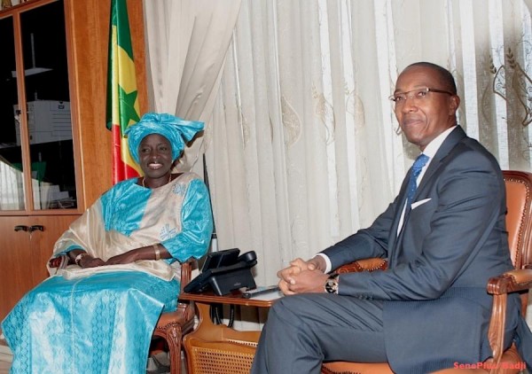 Réaction de Madame Aminata Touré à la création de parti de Monsieur Abdoul M'baye