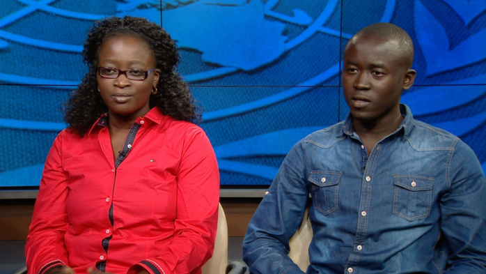 Coumba Diagne et Cheikh Diagne, la fille et le fils du Capitaine Mbaye Diagne, un Casque bleu de l’ONU mort au Rwanda en 1994. Capture vidéo