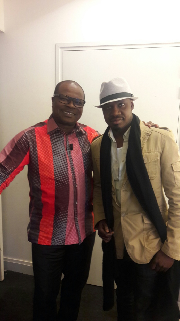 Paris : Baba Hamdy présente son « bébé » sur le plateau de Telesud Paris : Baba Hamdy présente son « bébé » sur le plateau de Telesud