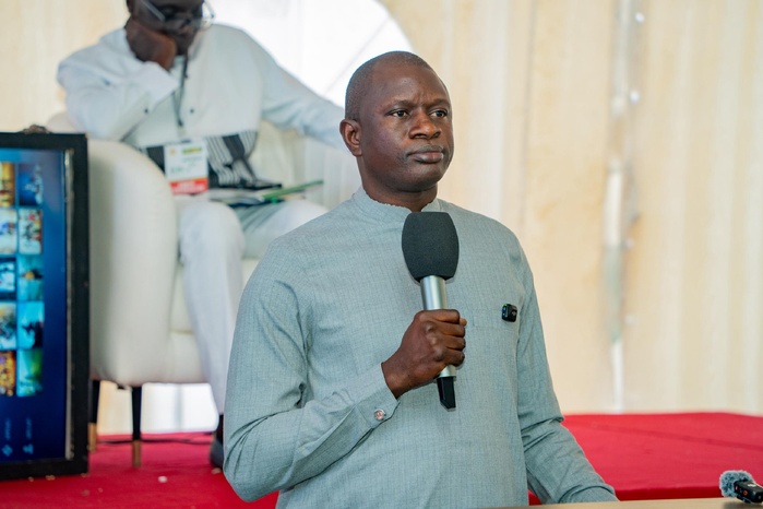 Colloque scientifique sur la fête du 4 avril: " Thiès dispose d’atouts considérables pour s’affirmer comme un moteur du développement national"  (Babacar Diop)