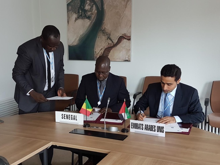 GENEVE : Pour une meilleure pratique dans le secteur des télécommunications/TIC, l'ARTP signe un accord de coopération avec les TRA. GENEVE : Pour une meilleure pratique dans le secteur des télécommunications/TIC, l'ARTP signe un accord de coopération avec les TRA.