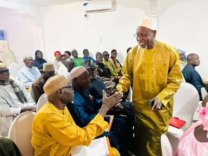 Mbao : Le député-Maire Abdou Karim Sall rassemble chefs de village et délégués pour un séminaire sur le renforcement de capacités...une première dans la commune Mbao : Le député-Maire Abdou Karim Sall rassemble chefs de village et délégués pour un séminaire sur le renforcement de capacités...une première dans la commune