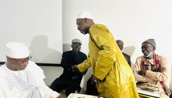 Mbao : Le député-Maire Abdou Karim Sall rassemble chefs de village et délégués pour un séminaire sur le renforcement de capacités...une première dans la commune Mbao : Le député-Maire Abdou Karim Sall rassemble chefs de village et délégués pour un séminaire sur le renforcement de capacités...une première dans la commune