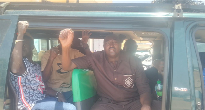 KOLDA : Les transporteurs observent la grève et fustigent la démarche du ministère de tutelle... KOLDA : Les transporteurs observent la grève et fustigent la démarche du ministère de tutelle...