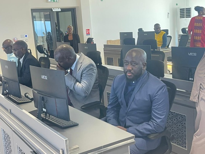 Visite du ministre Alioune Sall à Dakar Dem Dikk : le numérique au cœur de la modernisation des transports